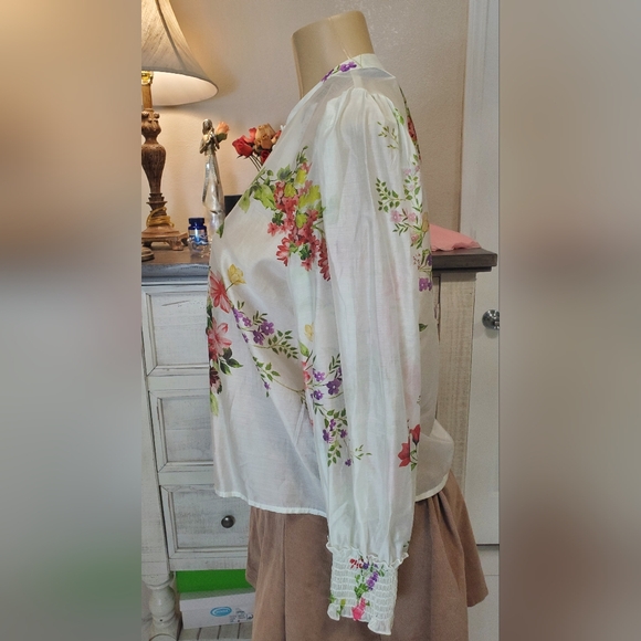 Bailey / 44 Floral Button-Up Blouse - Picture 2 of 6